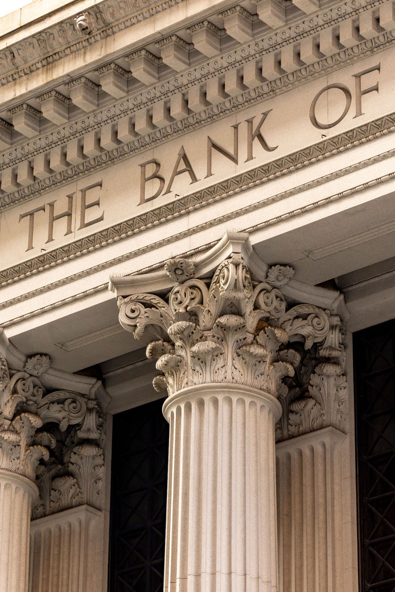 Bank & Syndication Advisory